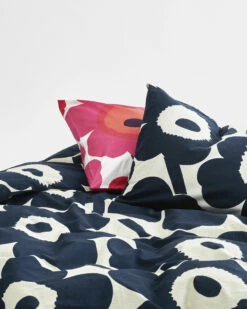 Marimekko Unikko Tyynyliina -Klippan Yllefabrik Kauppa 13469 01 70 ProductImageCollection 6cf02b5d2f