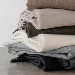 Elvang Luxury Huopa -Klippan Yllefabrik Kauppa 24354 03 02 01 86c63a762a