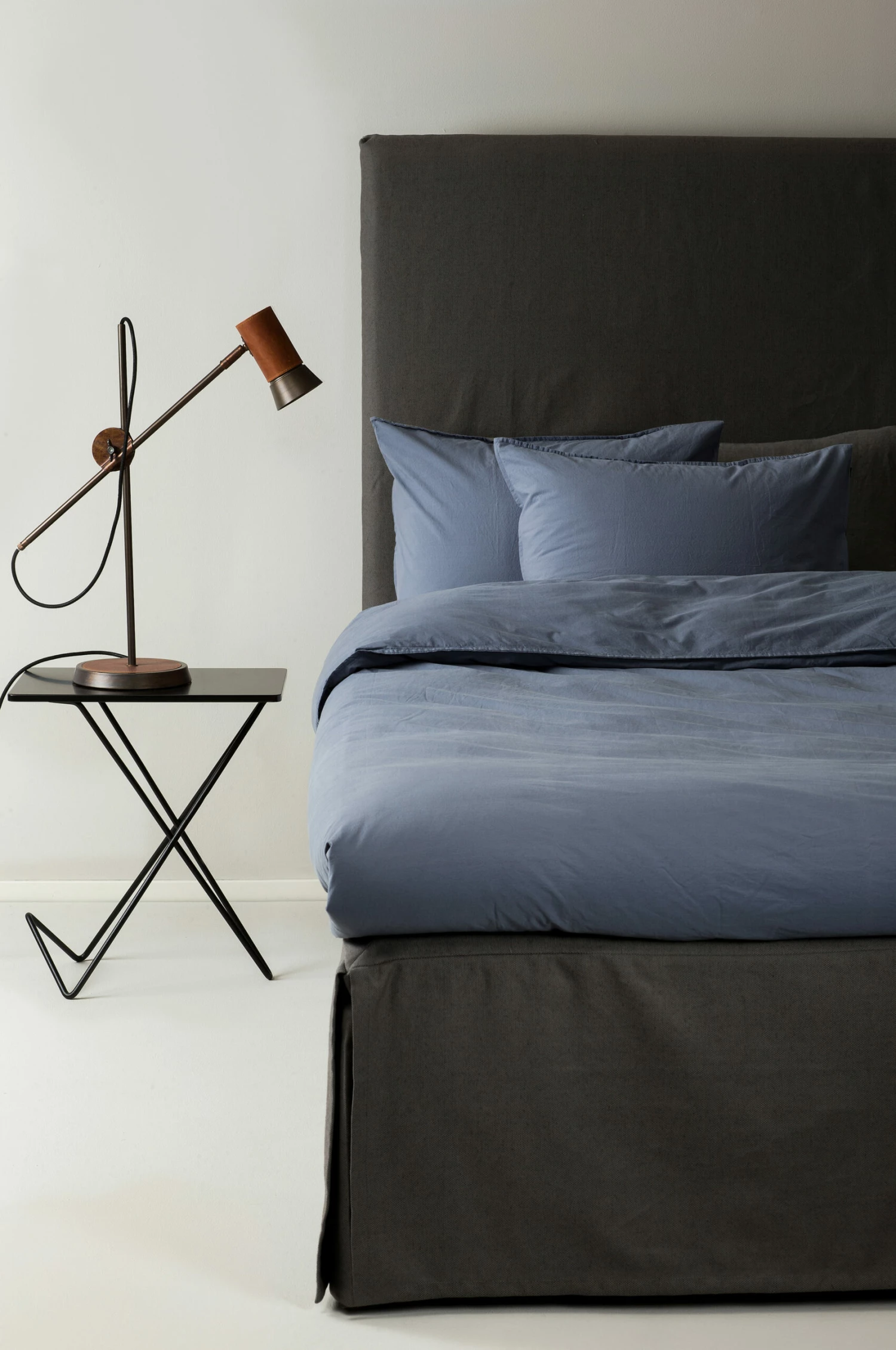 Hope Plain Ekologinen Pussilakana Silence (tummansininen) 2 Hope Plain Ekologinen Pussilakana Silence (tummansininen) - Image 2