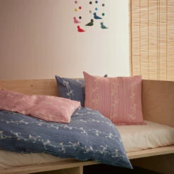 Kay Bojesen -pussilakanasetti Apina 100x140 Cm 5 Kay Bojesen -pussilakanasetti Apina 100x140 Cm -Klippan Yllefabrik Kauppa 45636 01 03 41bc94b373