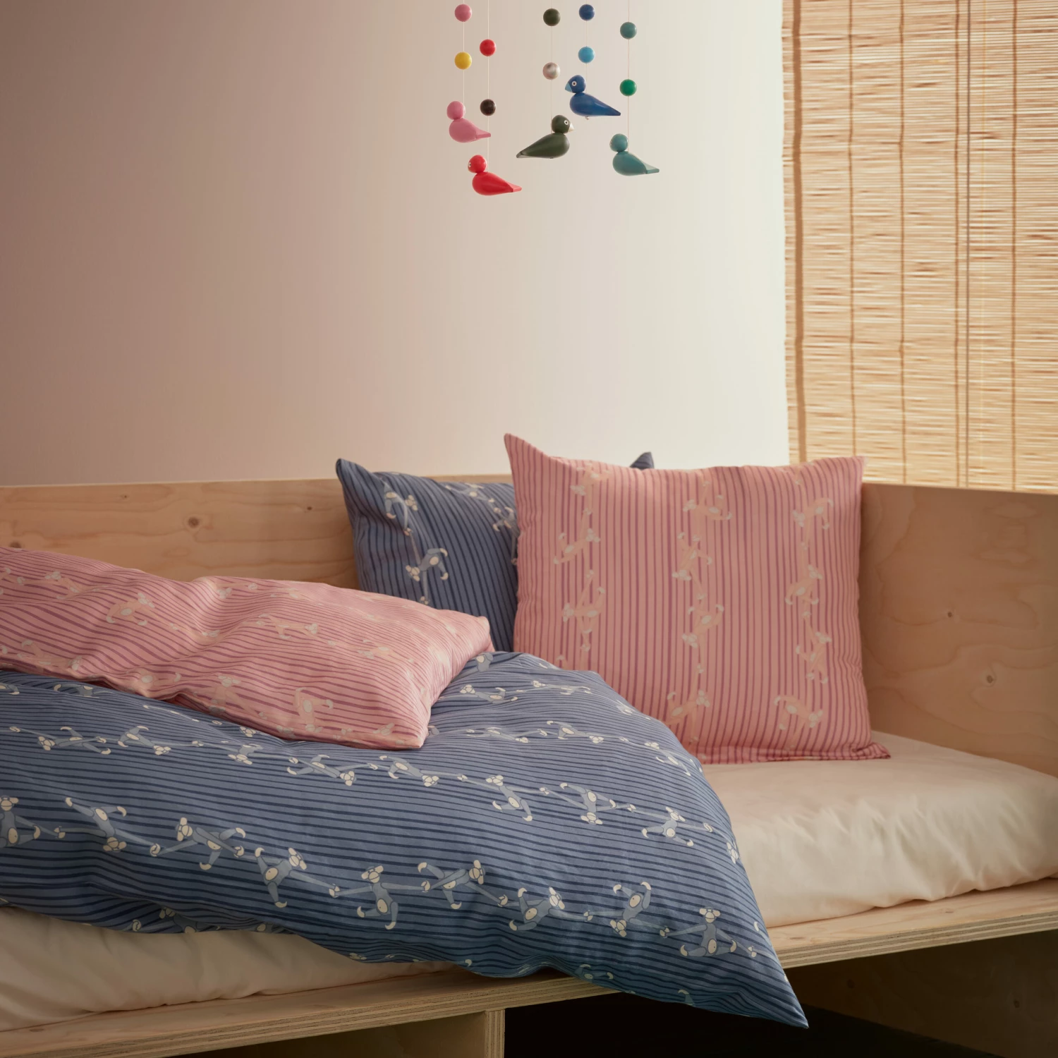 Kay Bojesen -pussilakanasetti Apina 100x140 Cm 3 Kay Bojesen -pussilakanasetti Apina 100x140 Cm - Image 3