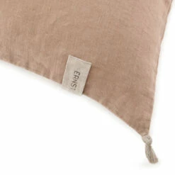 Ernst Tyynynpäällinen Tupsuilla, 50 X 60 Cm 5 Ernst Tyynynpäällinen Tupsuilla, 50 X 60 Cm -Klippan Yllefabrik Kauppa 500393 01 3 ProductImageDetail 73881e102d