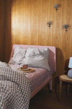 Juna Bæk&Bølge Pussilakanasetti 220x220 Cm -Klippan Yllefabrik Kauppa 500743 01 12 EnvironmentImage c02571f8b3