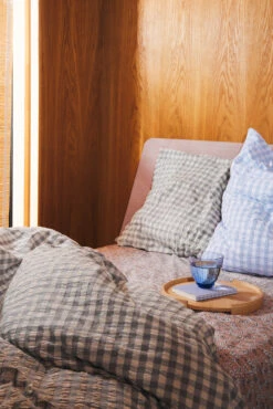 Juna Bæk&Bølge Pussilakanasetti 150x210 Cm -Klippan Yllefabrik Kauppa 500749 01 10 EnvironmentImage 22f16ed8d0