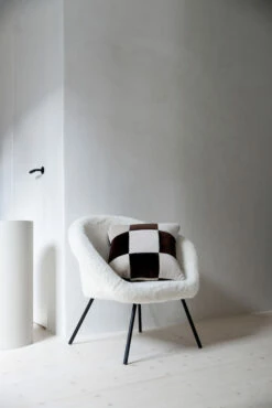 ByOn Pad Tyyny 45x45 Cm 7 ByOn Pad Tyyny 45x45 Cm -Klippan Yllefabrik Kauppa 508619 01 11 EnvironmentImage 0218e7a205