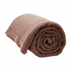 Magnhild Pehmustettu Päiväpeite 280x280 Cm