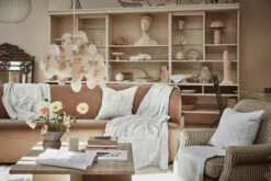 Frida Kahlo -huopa 140 X 170 Cm -Klippan Yllefabrik Kauppa 512287 01 5 EnvironmentImage 5decfae126