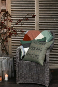 Lexington Checked Recycled Wool Huopa 130x170 Cm 10 Lexington Checked Recycled Wool Huopa 130x170 Cm -Klippan Yllefabrik Kauppa 512859 01 6 EnvironmentImage 5d927d5c13