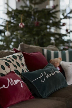 Lexington Christmas Cotton Velvet -tyyny 30 X 50 Cm -Klippan Yllefabrik Kauppa 516242 01 5 EnvironmentImage 382a2301a0
