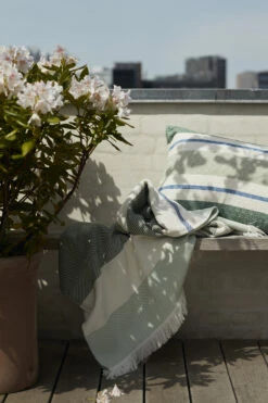 Lexington Herringbone Striped Recycled Puuvillainen Torkkupeitto -Klippan Yllefabrik Kauppa 575332 01 40 EnvironmentImage e7b3ffb047