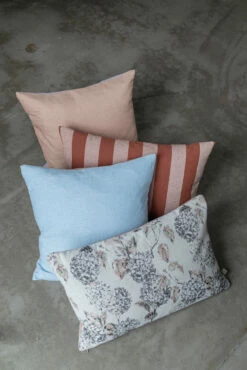 Mette Ditmer Hydrangea Tyyny 40 X 60 Cm -Klippan Yllefabrik Kauppa 578746 01 41 EnvironmentImage c1a02440bb