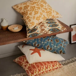 Ikat Goa -tyyny -Klippan Yllefabrik Kauppa ikatgoa kudde chhatwal miljo 2 709d162c33